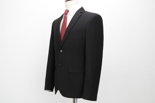 The Art of Italian Tailored Suits: A Symbol of Elegance and Craftsmanship